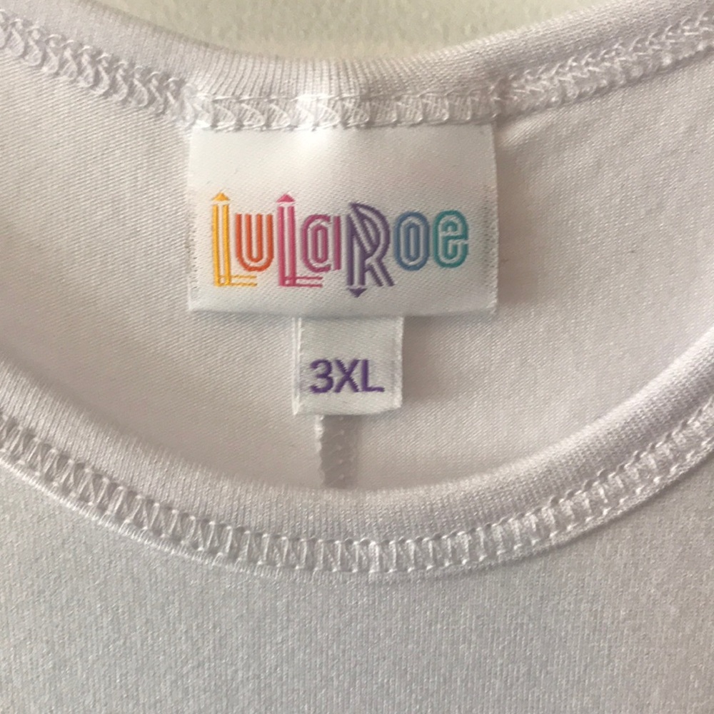 Lularoe Tank - Picture 3 of 4